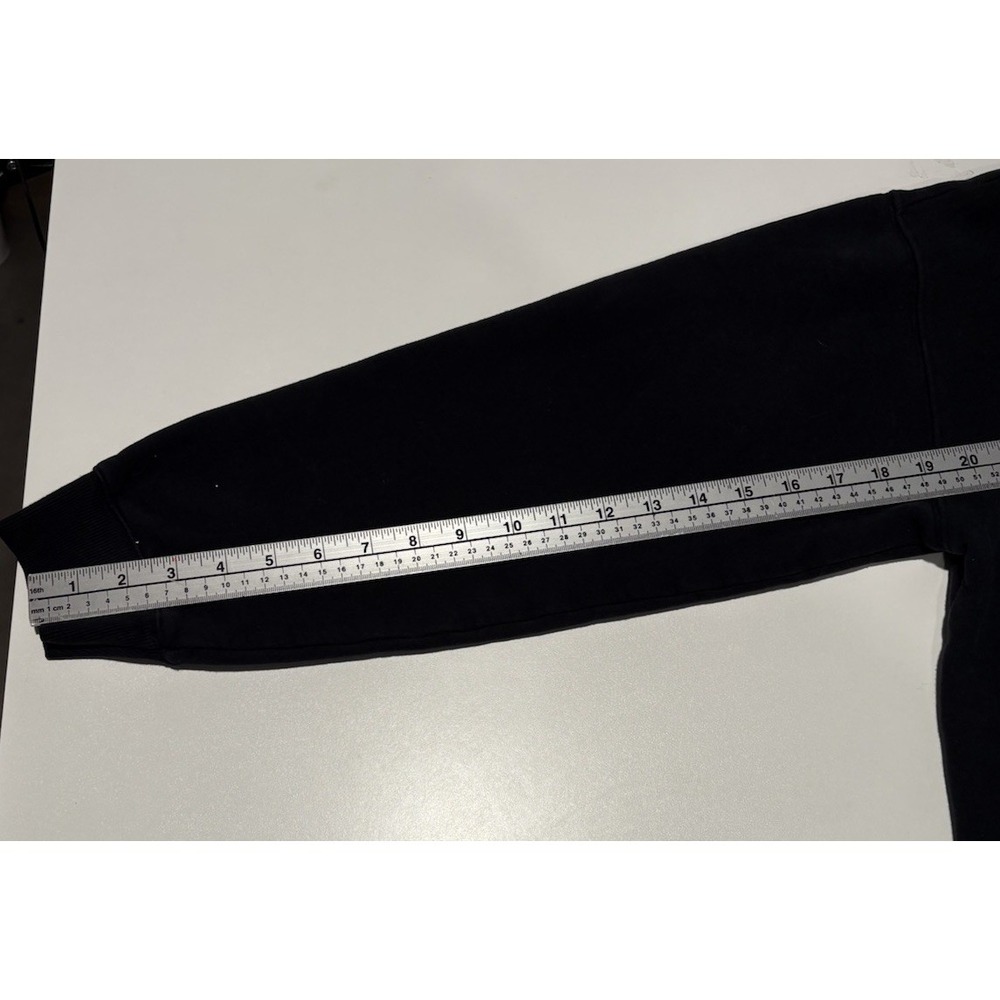 TNA Aritzia Cozy Black Hoodie Womens Medium, White Logo, Kangaroo Front Pocket. - Picture 6 of 6